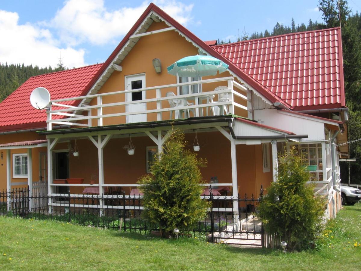 Podina Guest House Poiana Horea Экстерьер фото